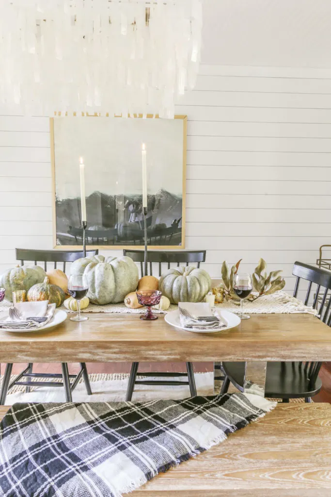 modern farmhouse dining table for thanksgiving