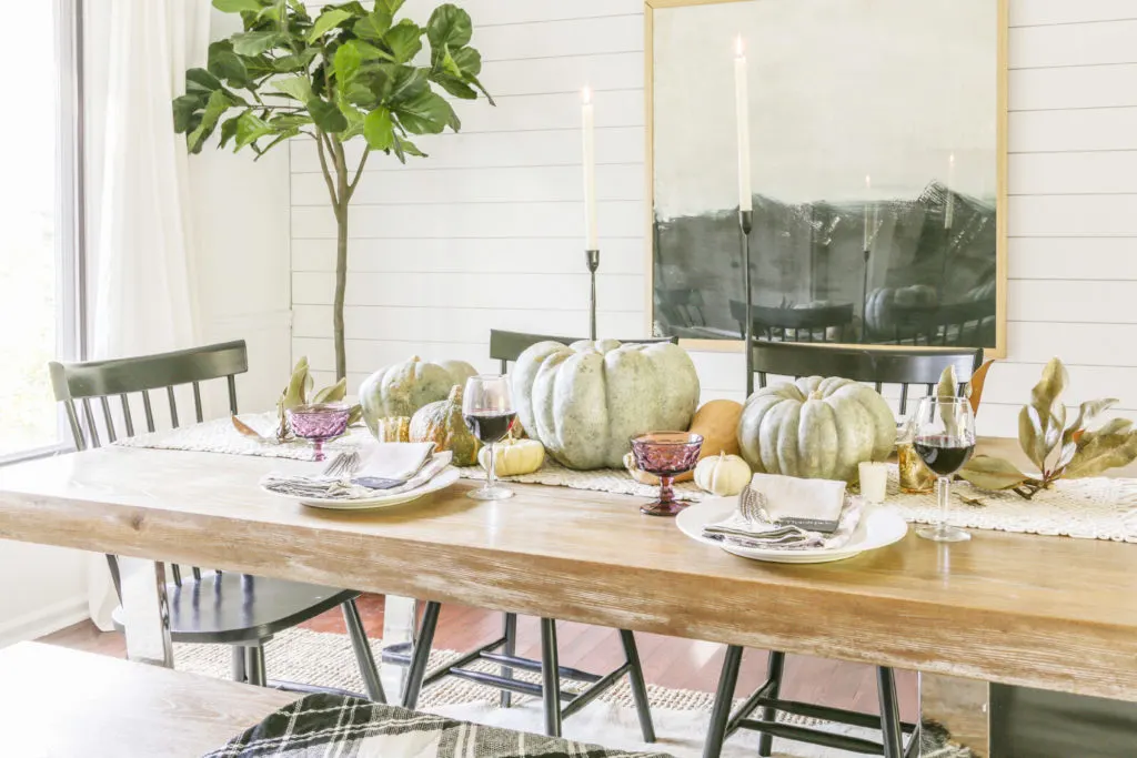 modern farmhouse table for fall