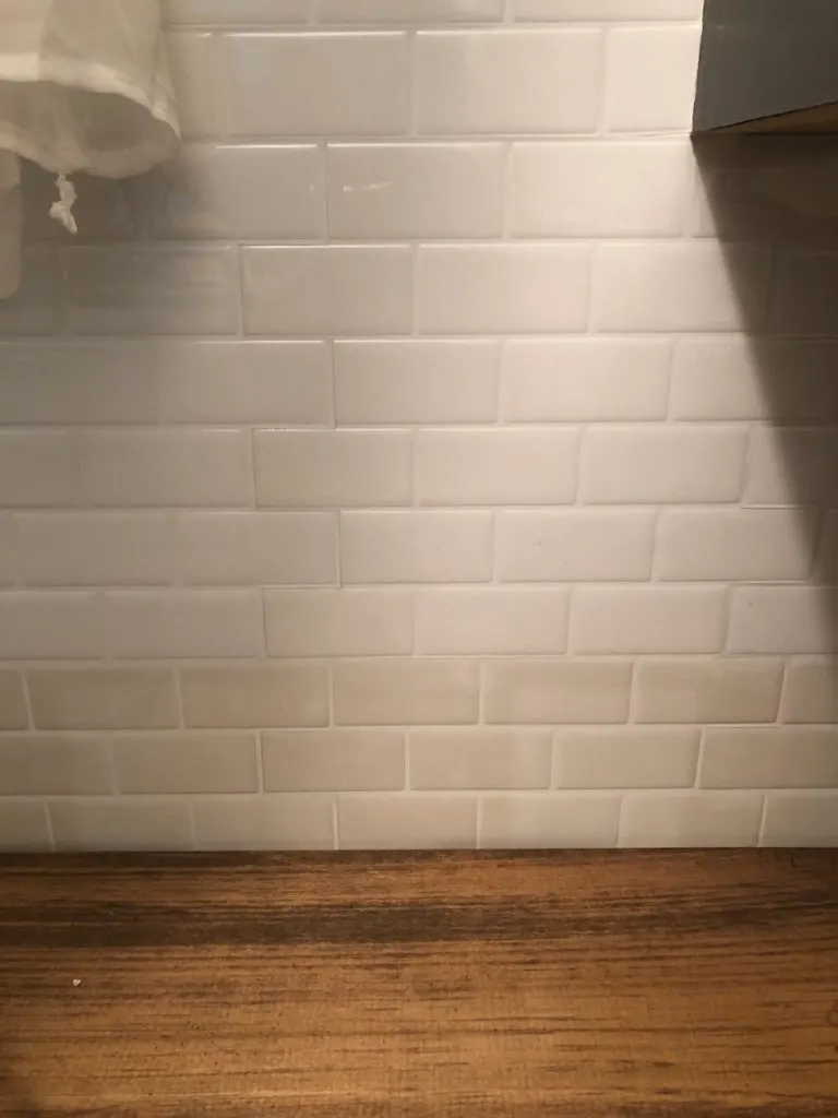 a review of my peel and stick backsplash tiles
