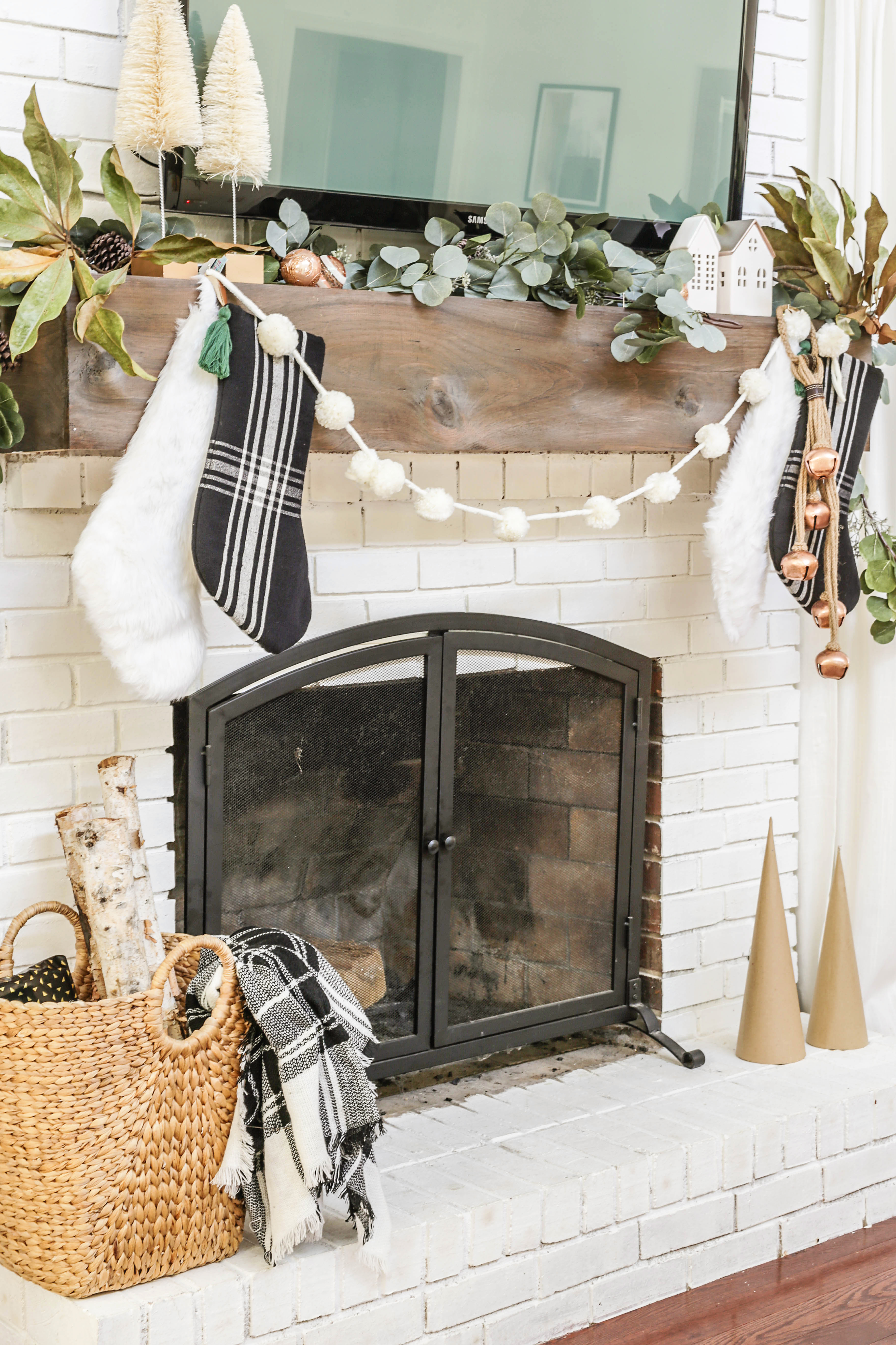 Boho Farmhouse Christmas Home Tour - Minimalist Holiday Decorating Ideas