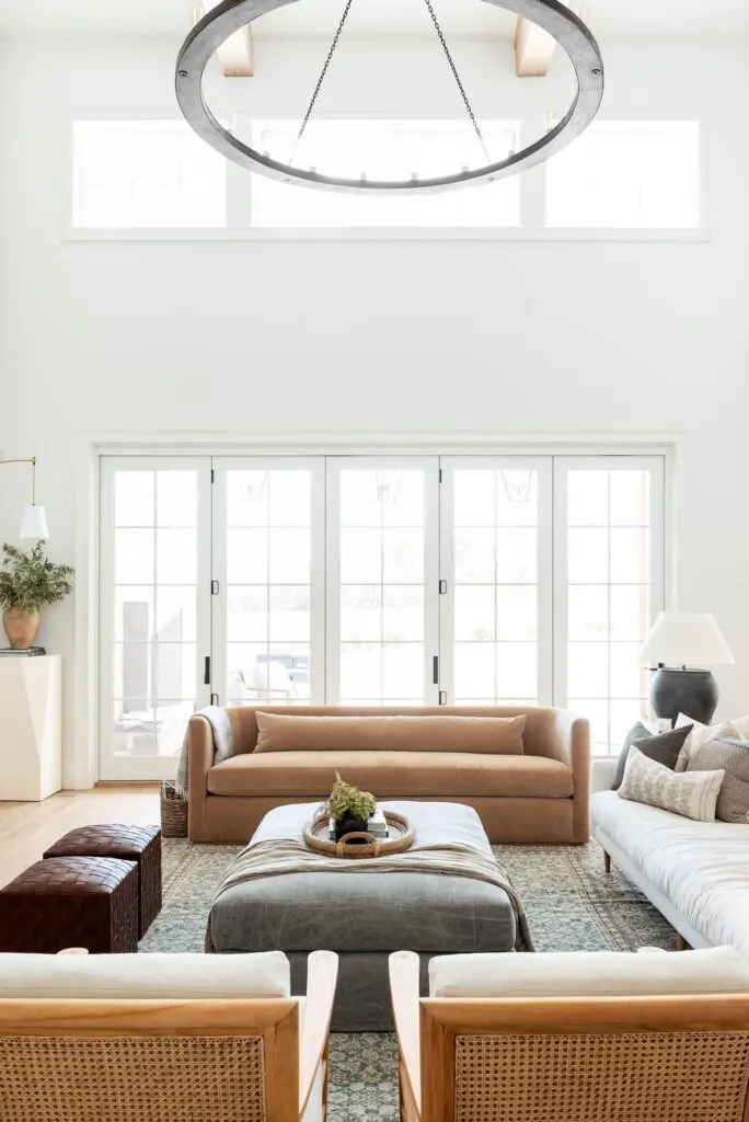 what paint color is best for living room with brown furniture