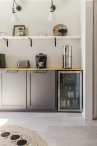 5 Best DIY Kitchen Cabinet Refacing Ideas to Try