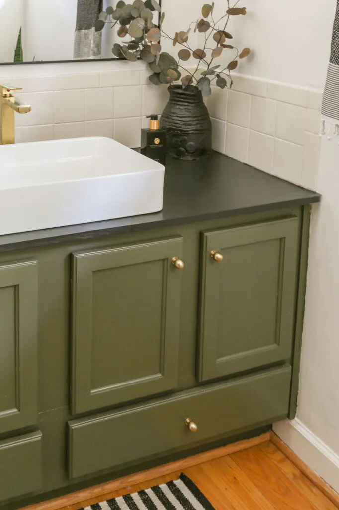 easiest way to paint bathroom vanity cabinets
