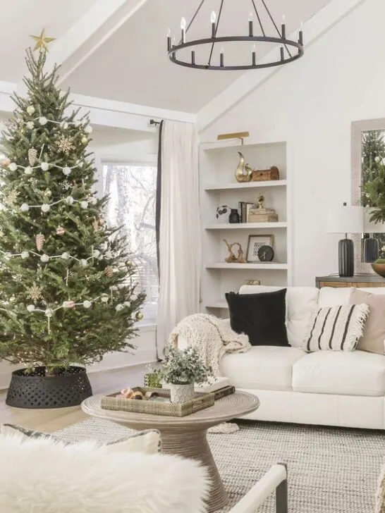 the best minimal christmas tree decorating ideas