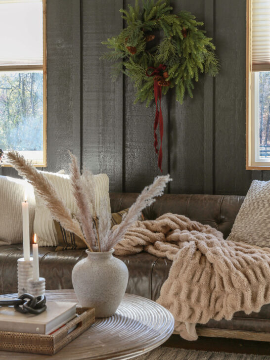 moody cozy holiday living room decorating