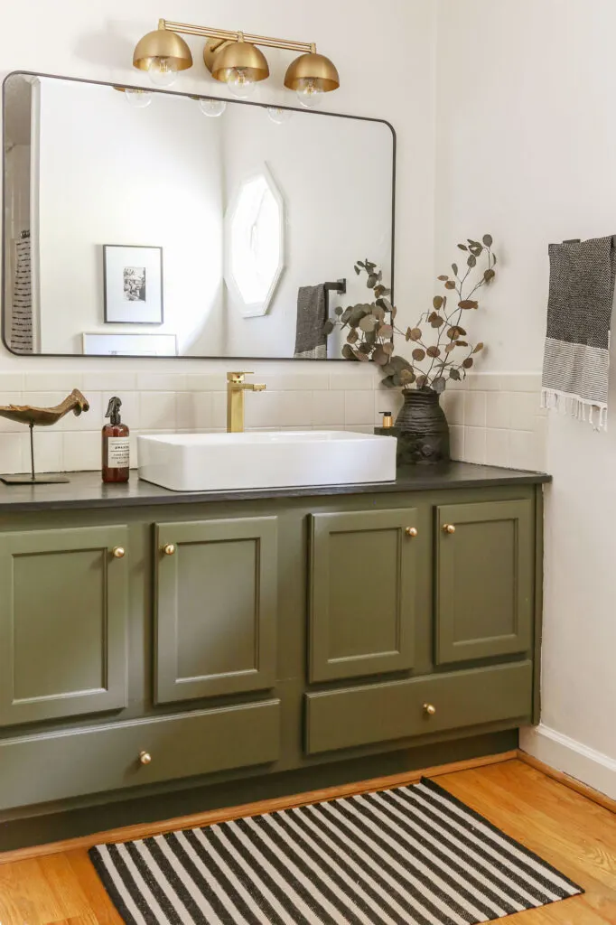 how to makeover bathroom for cheap
