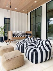 10 Chic Porch Ideas Guaranteed to Elevate Your Outdoor Decorating Game