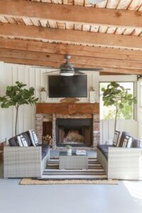 10 Chic Porch Ideas Guaranteed to Elevate Your Outdoor Decorating Game