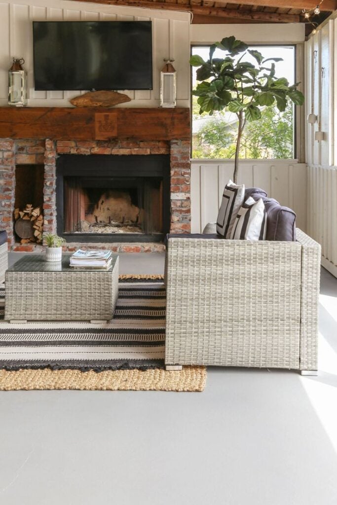modern farmhouse porch with diy painted concrete floors